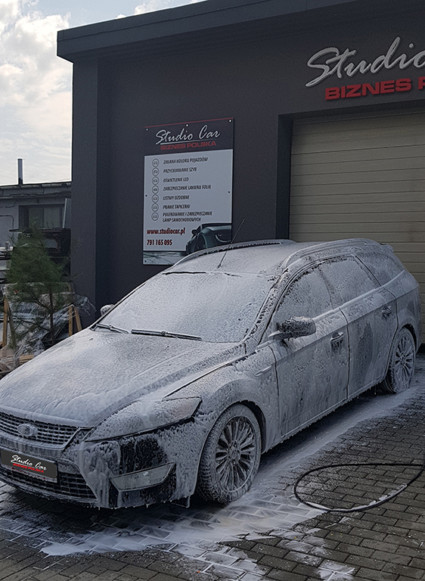 Ford Mondeo - Kompleksowe mycie pojazdu Ford Mondeo - Kompleksowe mycie pojazdu